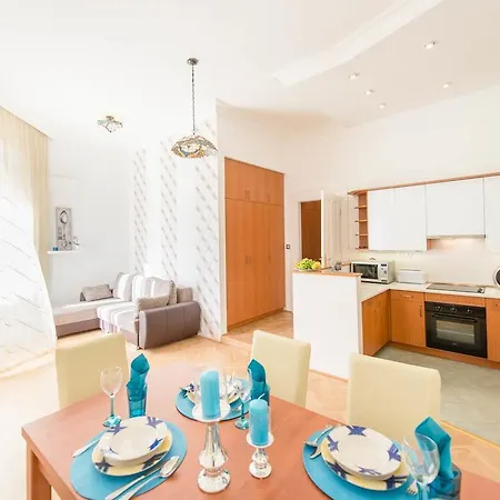Apartment Spirit Nador Ter Budapest